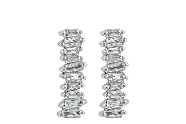 A245-31088: EARR .21 TW BAGUETTES