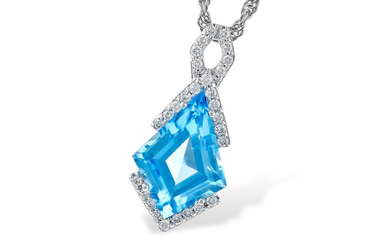 B328-01915: NECK 2.40 BLUE TOPAZ 2.53 TGW