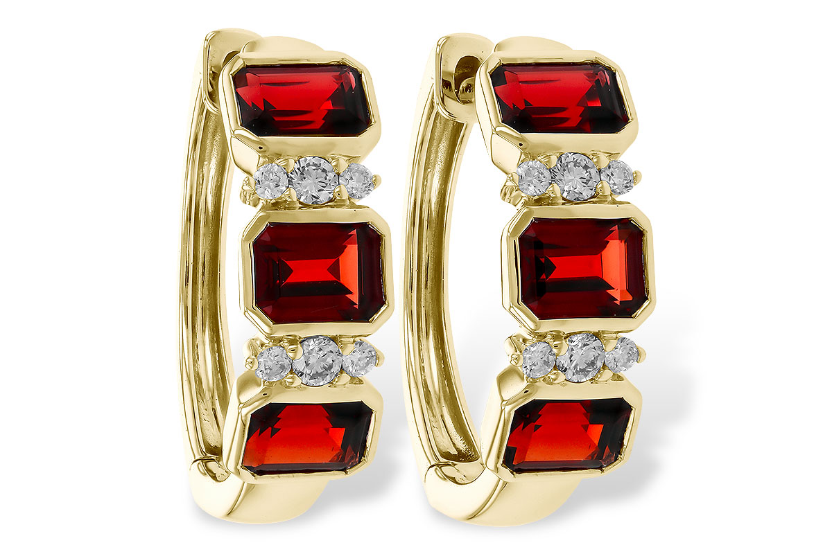 B329-83788: EARRING 1.50 TW GARNET 1.61 TGW