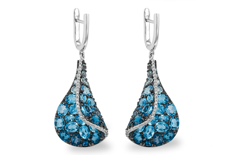 D242-59206: EARR 6.86 BLUE TOPAZ 7.05 TGW