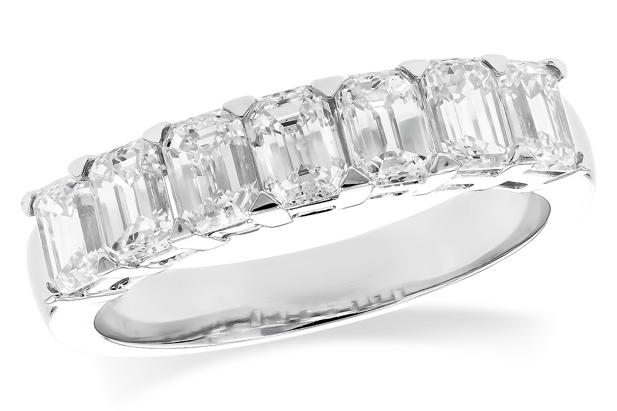 E328-92833: LDS DIA WED RG 2.12 TW (7 EMERALD CUTS)