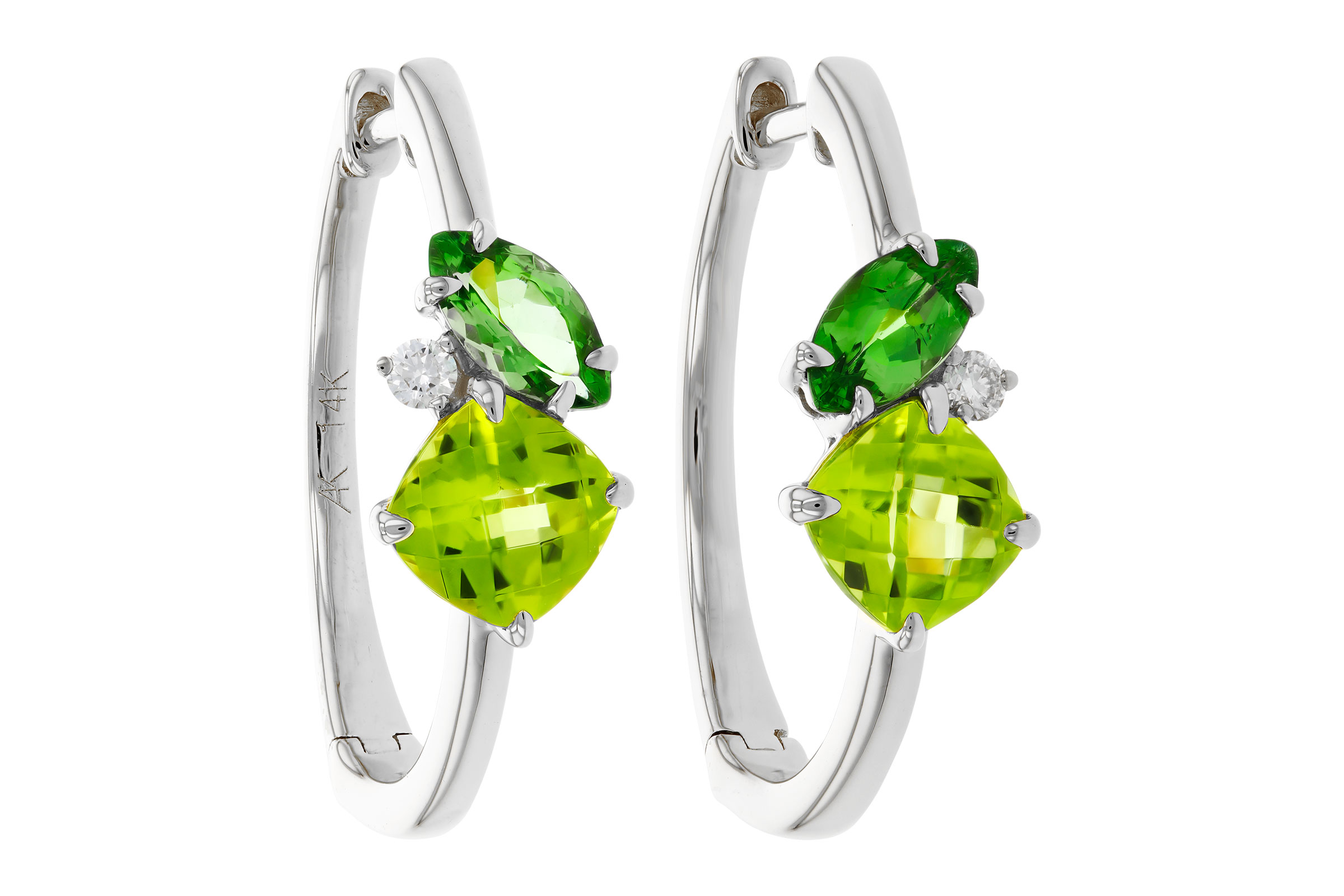 E330-74651: EARRINGS 1.69 TW SEMI-PREC (PER,TSAV) 1.73 TGW