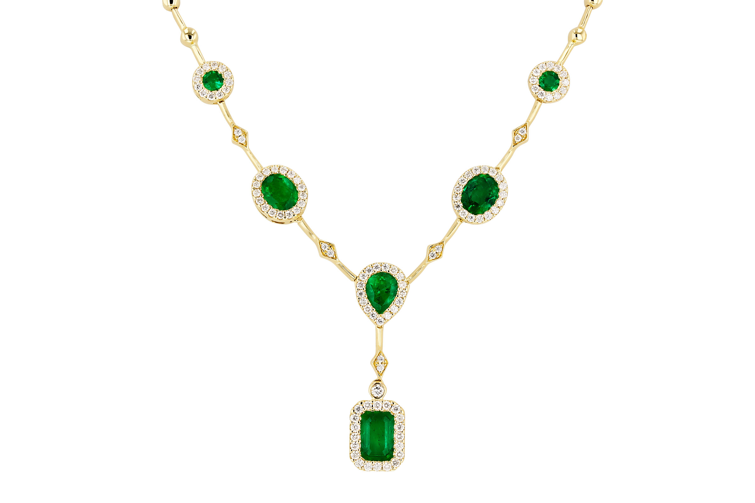 H330-74642: NECKLACE 1.66 TW EMERALD 2.08 TGW (17")