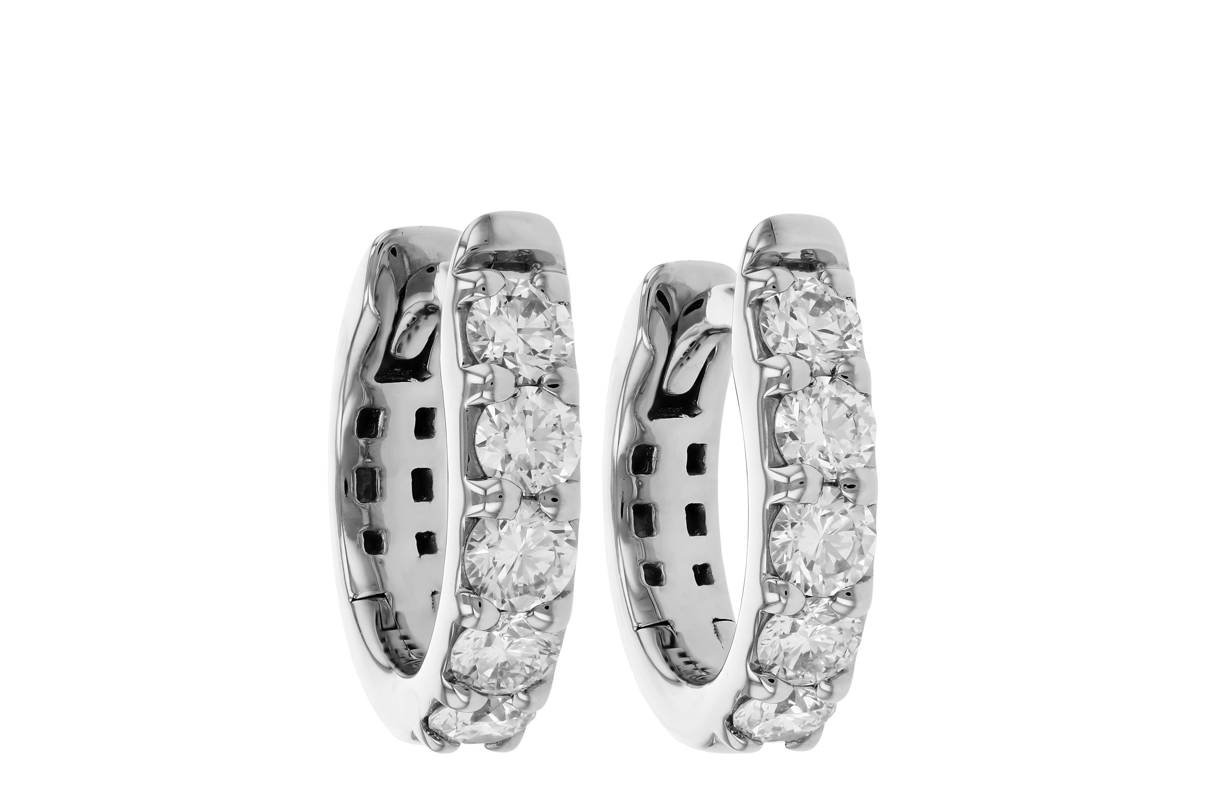 M330-73778: EARRINGS .50 TW