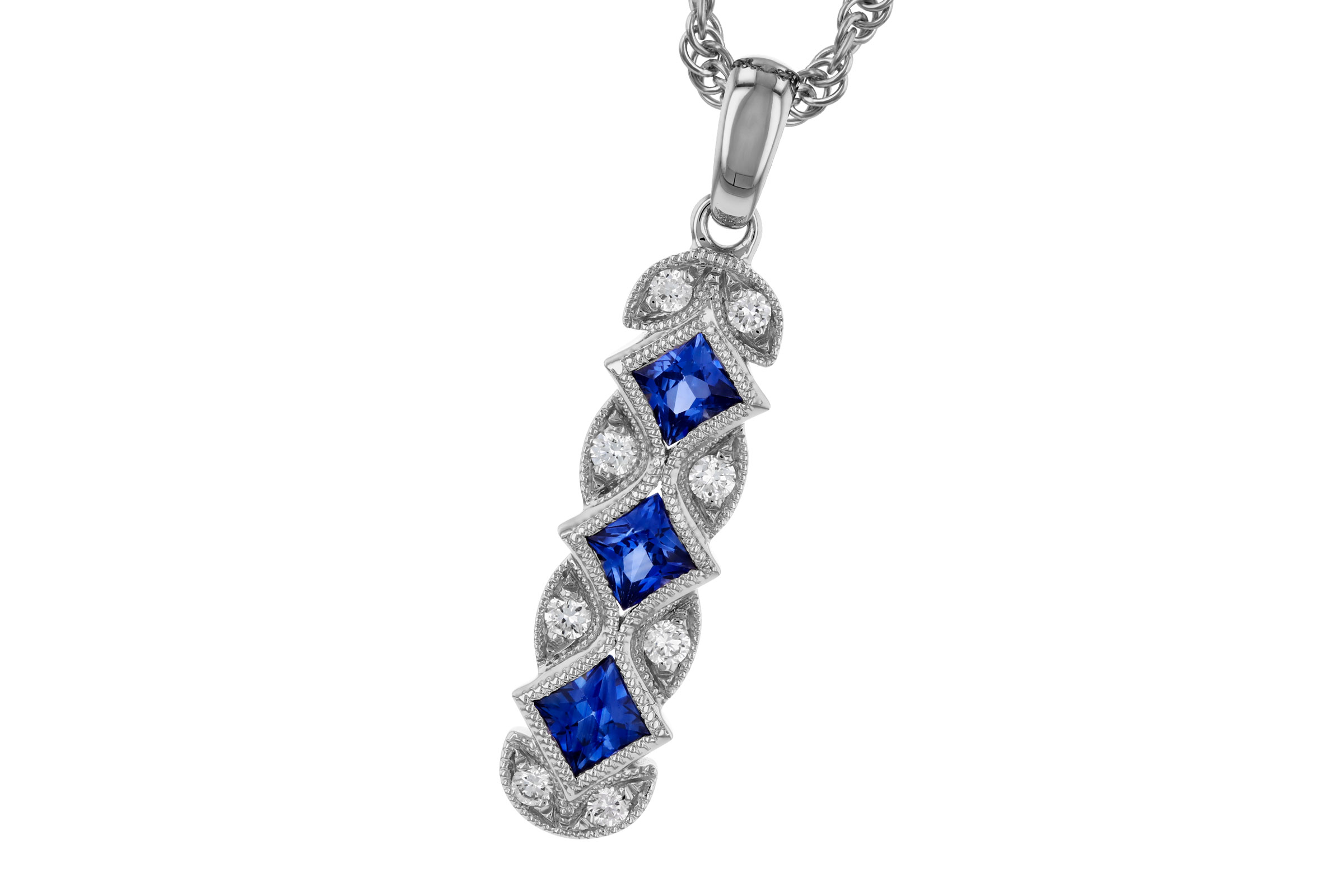 M330-74641: NECKLACE .55 TW SAPPHIRE .64 TGW